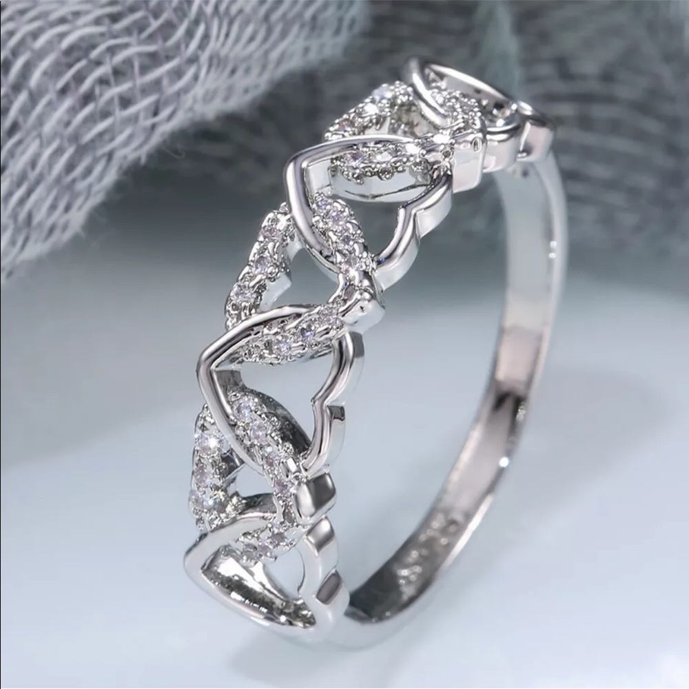 New Lovely Hearts 925 Silver White Sapphire Ring - Picture 2 of 5